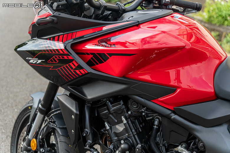 HONDA CB1000 GT 試駕｜不再做選擇，四缸、電懸、運動、舒適我全都要！