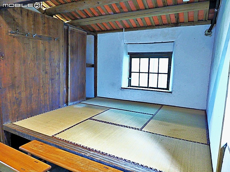 竹北新瓦屋客家文化保存區、采田福地、竹北泉州厝汾陽堂、東平問禮堂、竹北福佑宮(十三伯公)、蓮華寺、附掛美食之一浪拉麵 — 竹北一日雨中散策