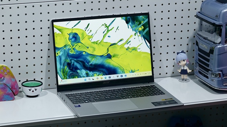 點我看大圖 兼顧行動辦公與休閒遊戲的翻轉利器 ft. Acer Aspire Spin 15