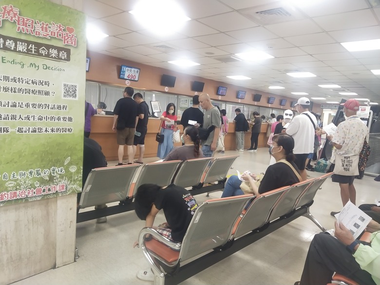 就業人力市場，AI無法完全取代