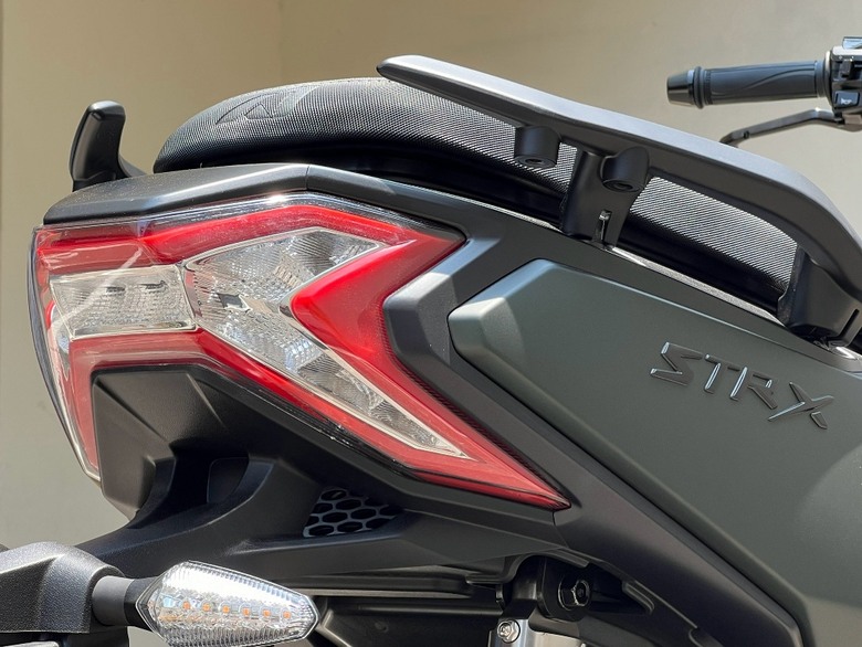 一氣呵成買入STR X，看完車、下訂、幾天後領車