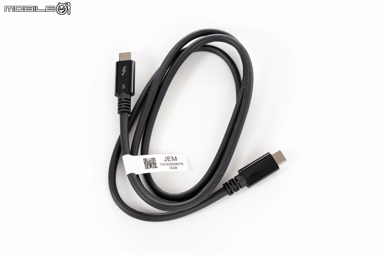 LaCie 8big Pro5 Thunderbolt 5 外接硬碟陣列開箱體驗 兼具超大容量與高速傳輸的儲存選擇