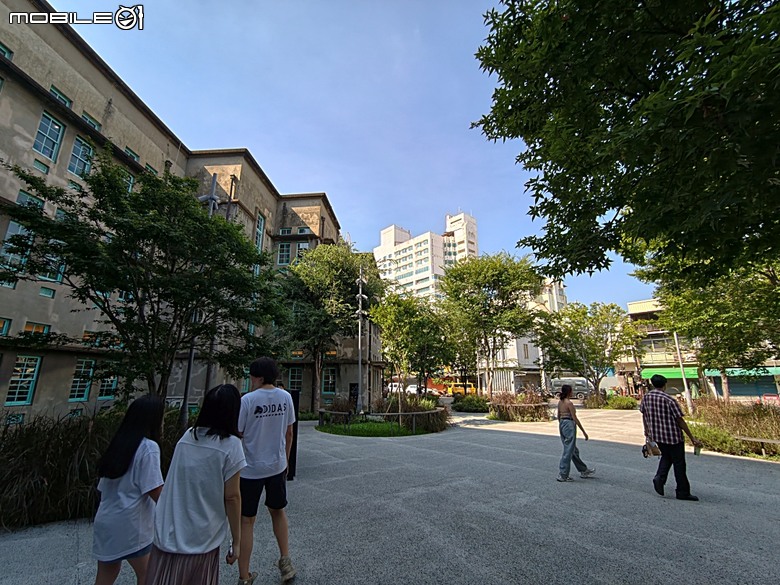 嘉義市立美術館、嘉義文化創意產業園區、嘉義城隍廟、嘉義市郵便局、文化路夜市，外掛美味可口的林聰明沙鍋魚頭、還有繁花似錦的臺南白河蓮花公園 — 2026 端午連假次日遊