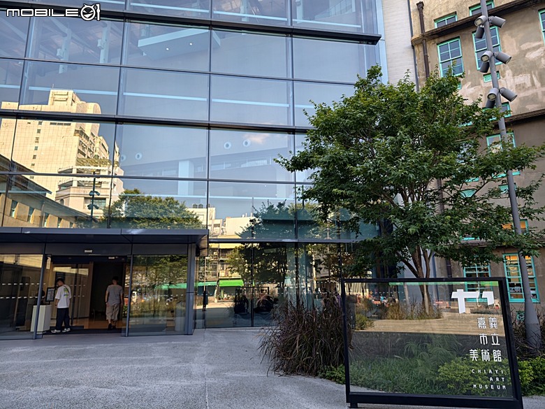 嘉義市立美術館、嘉義文化創意產業園區、嘉義城隍廟、嘉義市郵便局、文化路夜市，外掛美味可口的林聰明沙鍋魚頭、還有繁花似錦的臺南白河蓮花公園 — 2026 端午連假次日遊