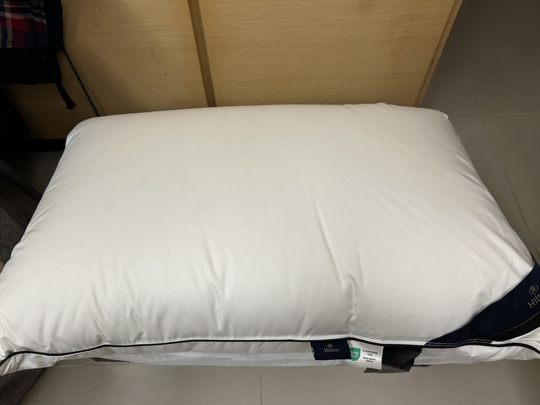 點我看大圖 希爾頓枕頭分享 更新在5樓.........