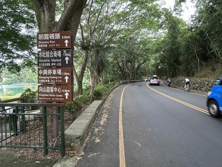 跟著博愛車隊參加中華民國自行車騎士協會籌辦的2026南投旅遊百k自行車小鎮漫遊活動,由中興新村出發經草屯、國姓、埔里、魚池(日月潭)、集集及名間再O繞回南投市出發點,Calamita due city tour