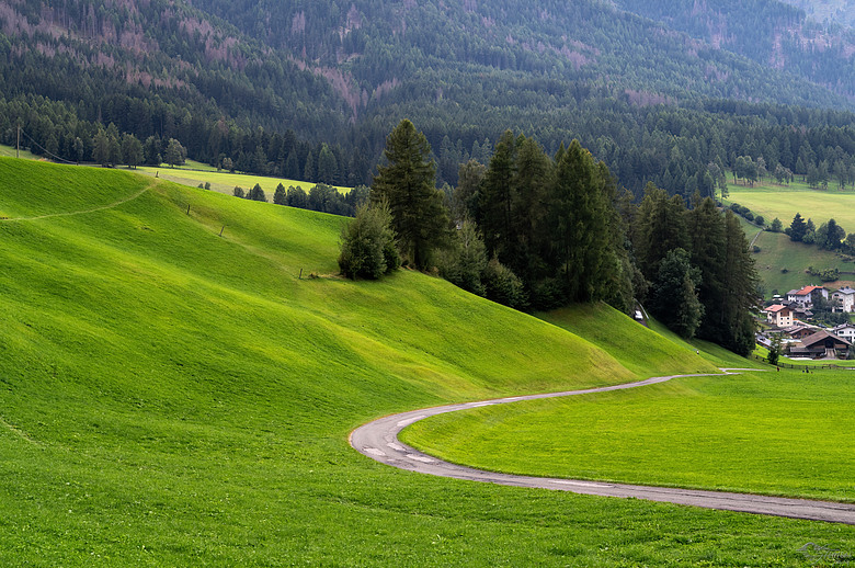 點我看大圖 2024瑞士義大利山脈之旅之19、0827 Panorama di Santa Maddalena富內斯山谷