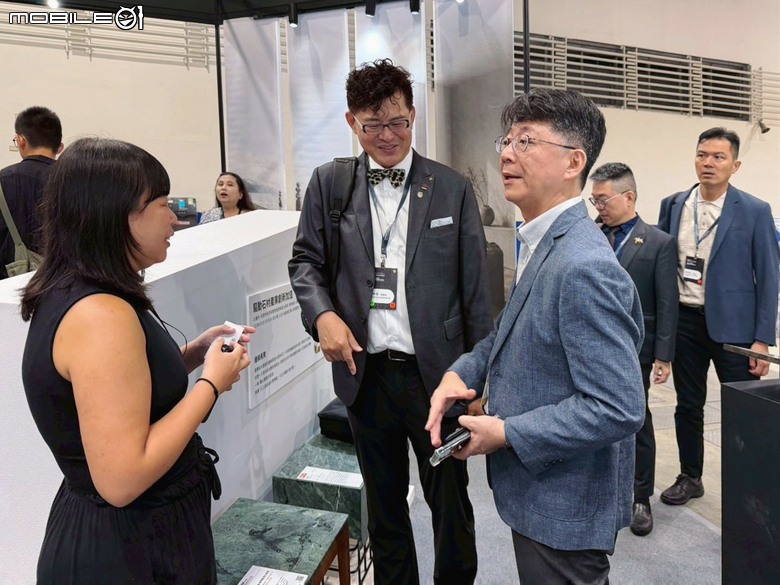 當溫潤軟木遇上剛毅磐石:淬鍊自大自然的永續美學
