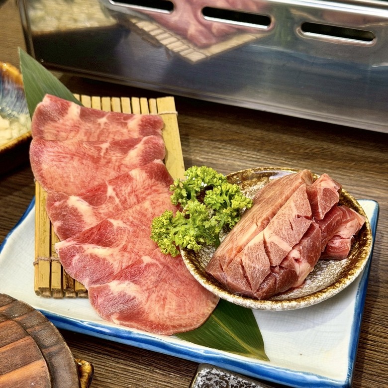 【食記】高雄燒肉推薦｜開到凌晨1點，晚下班也吃得到