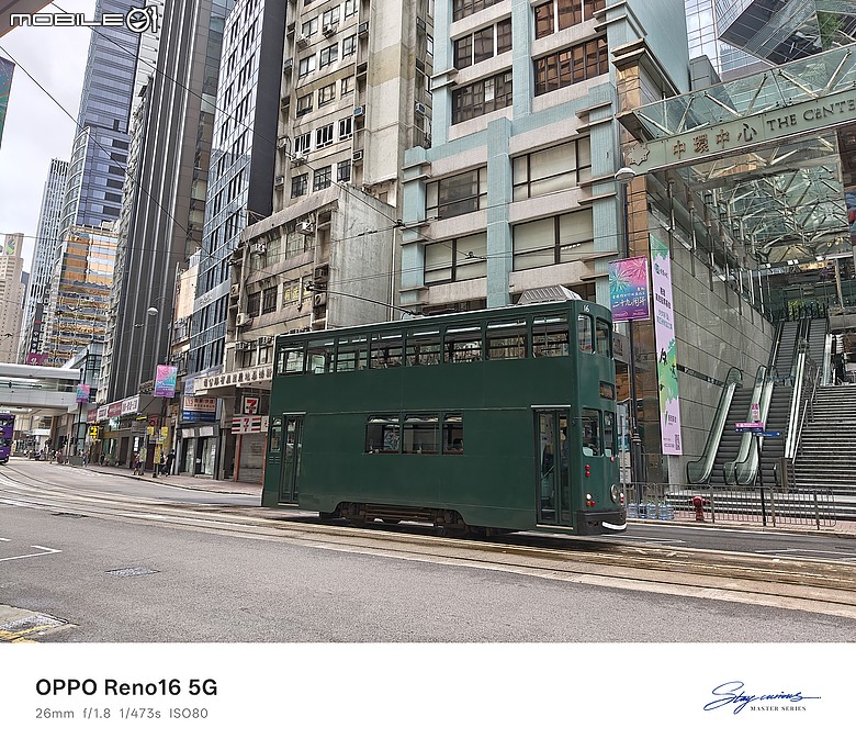 點我看大圖 OPPO Reno16 5G|動態照片創意升級,電子泡泡鏡打造潮拍新體驗!