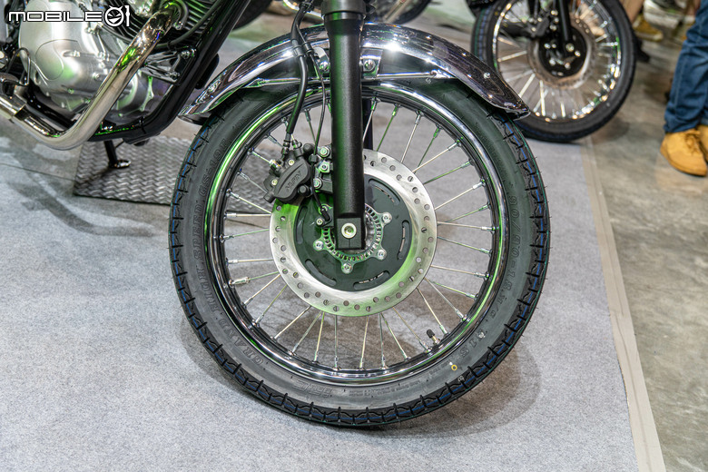 點我看大圖 Kawasaki W230/Meguro S1 重機展齊發,售價 21.8 萬元起!