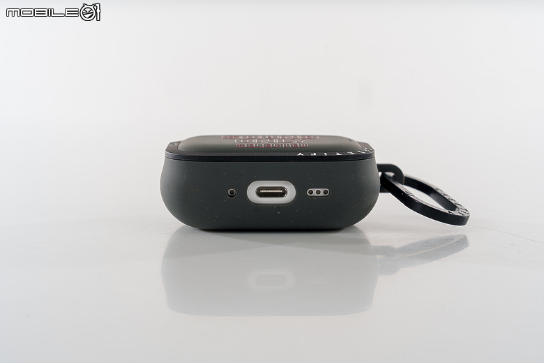 新世紀福音戰士 X CASETiFY 全新聯名系列開箱|30 年不滅經典再次來襲!