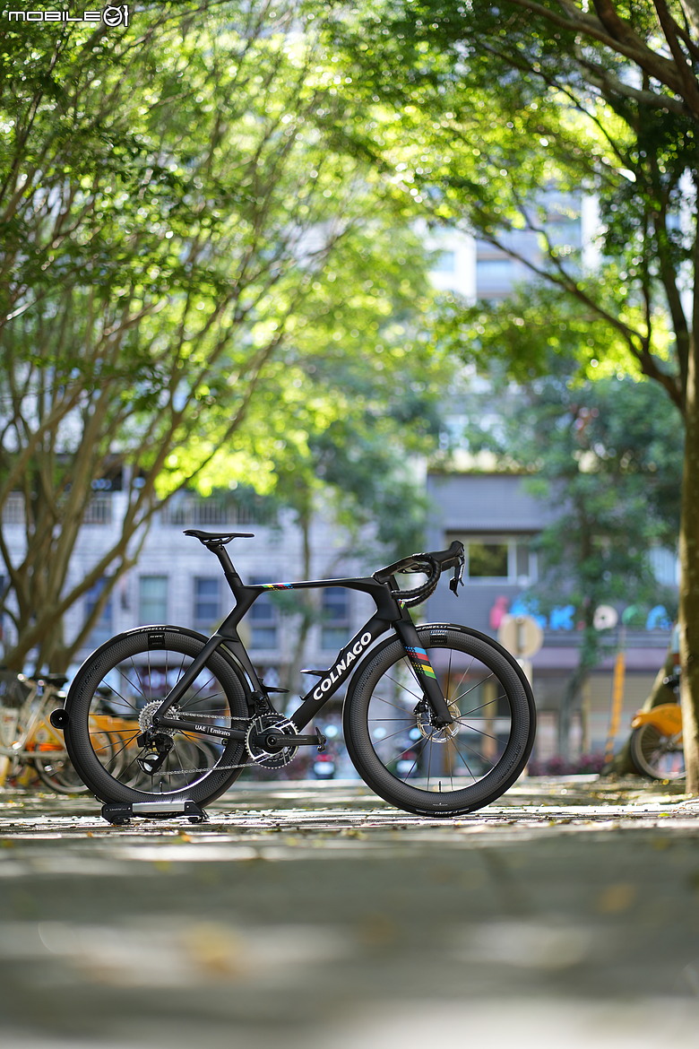[開箱] 真的滿帥的 COLNAGO Y1RS
