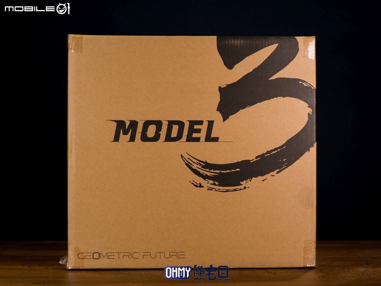 方正造型海景小機殼 幾何未來 Model 3 哪吒