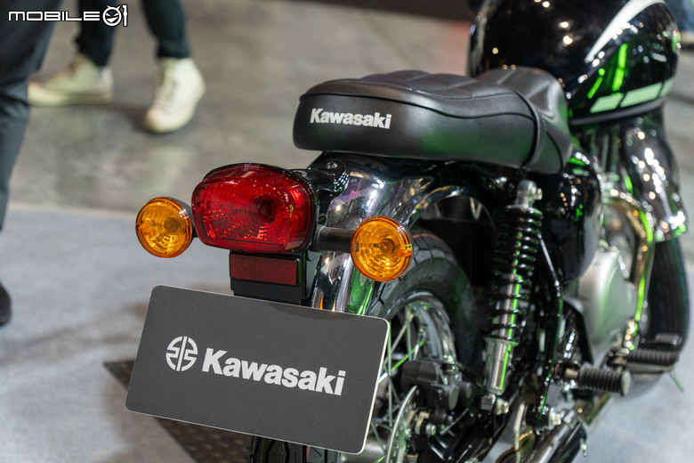 點我看大圖 Kawasaki W230/Meguro S1 重機展齊發,售價 21.8 萬元起!