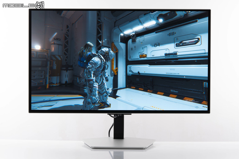 三星 Odyssey OLED G8 G80SH 遊戲螢幕開箱體驗 最新五層面板與抗炫光技術帶來更舒適視覺感受