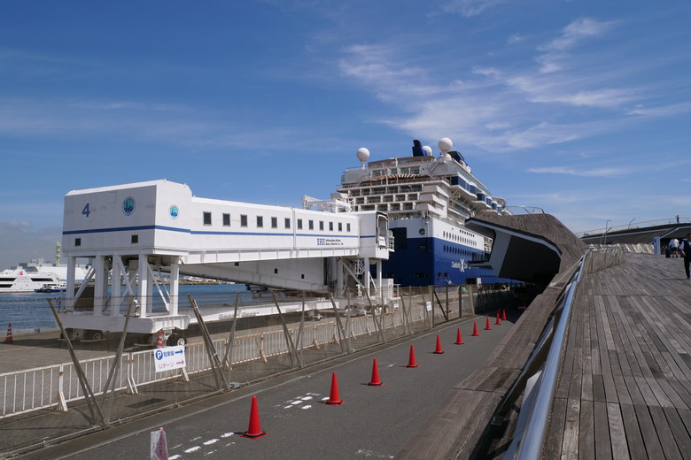 横浜・大さん橋