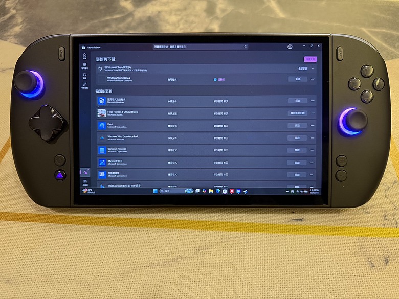 點我看大圖 【開箱】最強螢幕 x 最強APU -當前PC掌機的畢業機:OneXPlayer X2 Mini Pro