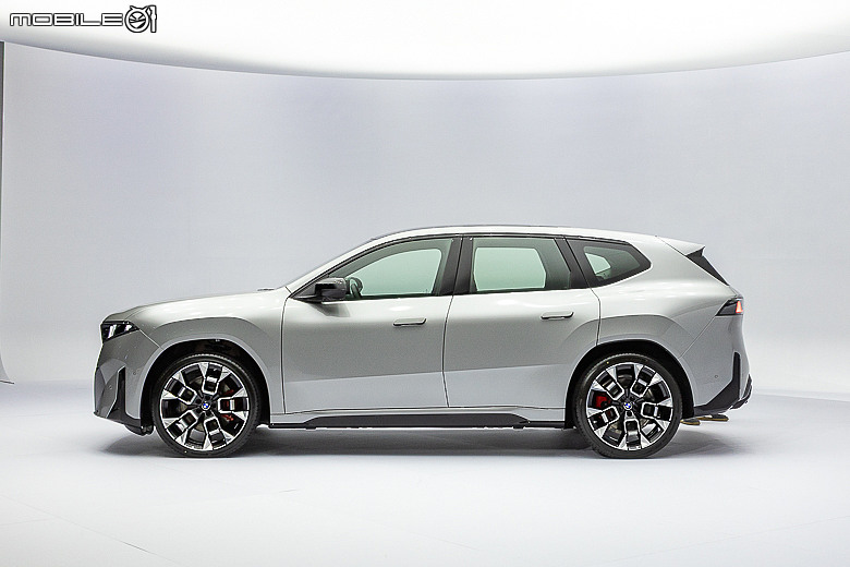 BMW iX3 上市前實拍|帶領品牌邁入新紀元的純電大作!