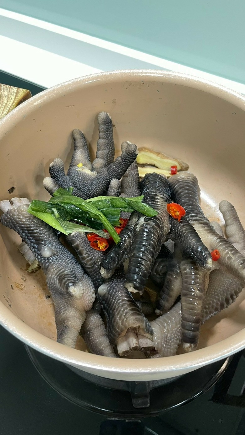 超涮嘴的荔枝滷雞腳