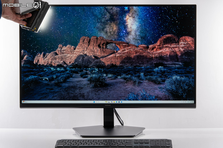 三星 Odyssey G8 G80HS 6K 電競螢幕開箱體驗 超高解析度／高更新率設定帶來至高遊戲體驗