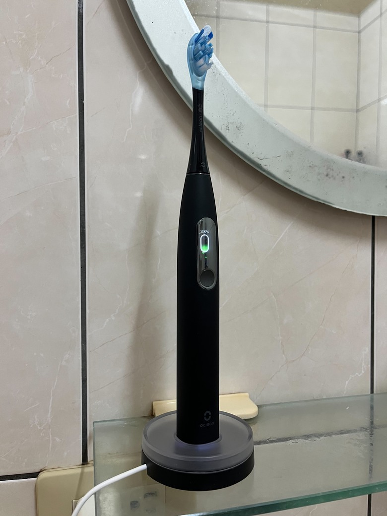 點我看大圖 Oclean智慧音波電動牙刷 挑選心得與推薦