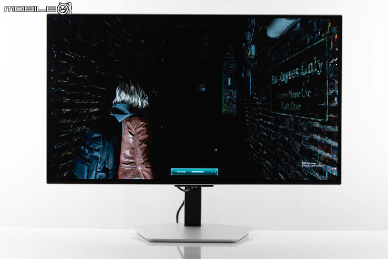 三星 Odyssey OLED G8 G80SH 遊戲螢幕開箱體驗 最新五層面板與抗炫光技術帶來更舒適視覺感受