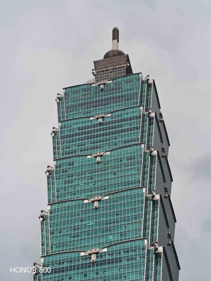 高CP值AI機,HONOR 600開箱