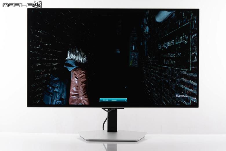 三星 Odyssey OLED G8 G80SH 遊戲螢幕開箱體驗 最新五層面板與抗炫光技術帶來更舒適視覺感受