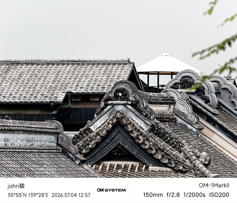 點我看大圖 再看一次東京第二日(川越(小江戶)、西櫻亭-川越店、米飛兔 MIFFY KITCHEN & BAKERY川越店、冰川神社、小川菊-鰻魚飯、新宿街頭貓咪、清州橋下、焼き豚ラーメン 東煌)(OM SYSTEM OM-1II、OM-3、OM-5II、TG-7)