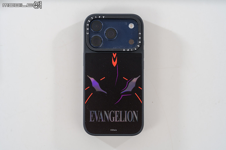 新世紀福音戰士 X CASETiFY 全新聯名系列開箱|30 年不滅經典再次來襲!