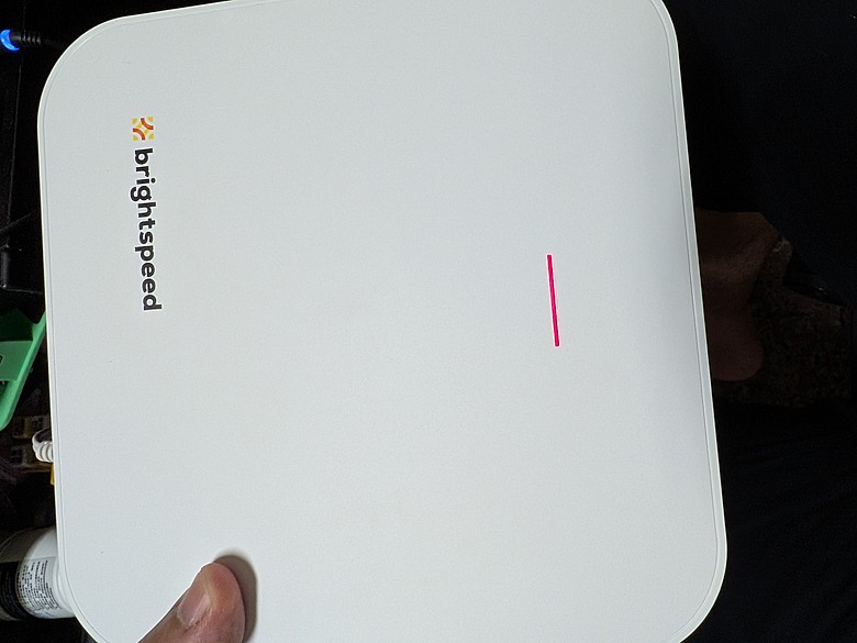 點我看大圖 洋垃圾WIFI7路由XR1710G開箱