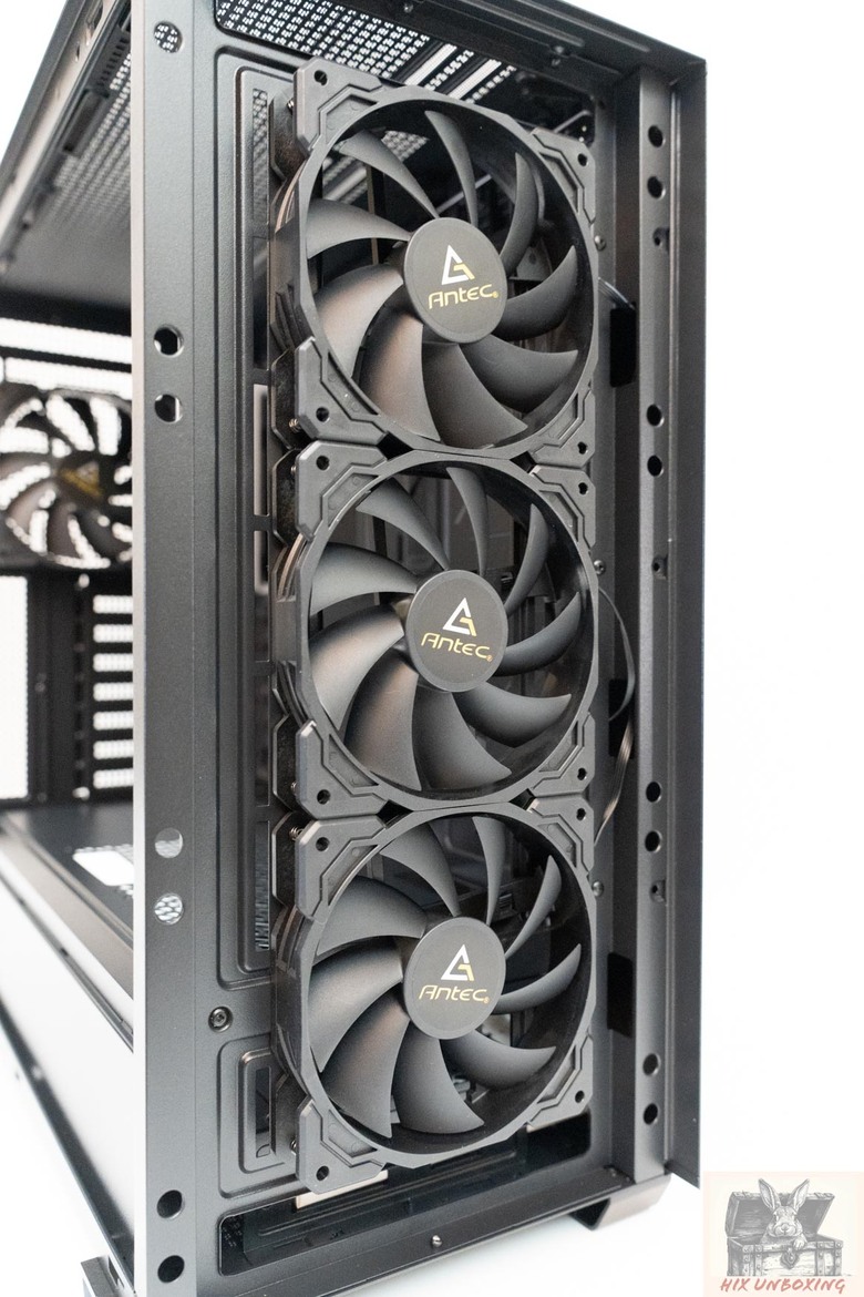 貓頭鷹的靜音拍檔 Antec P7 S 靜音機殼