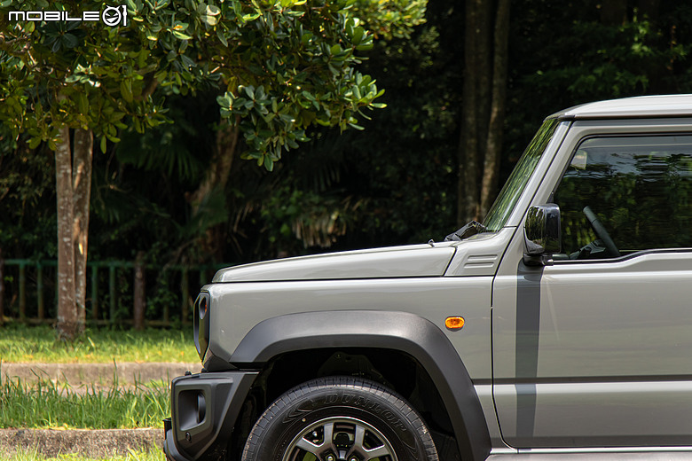 Suzuki Jimny 新年式試駕|補齊ACC、價格凍漲,不再只是任性的大玩具!