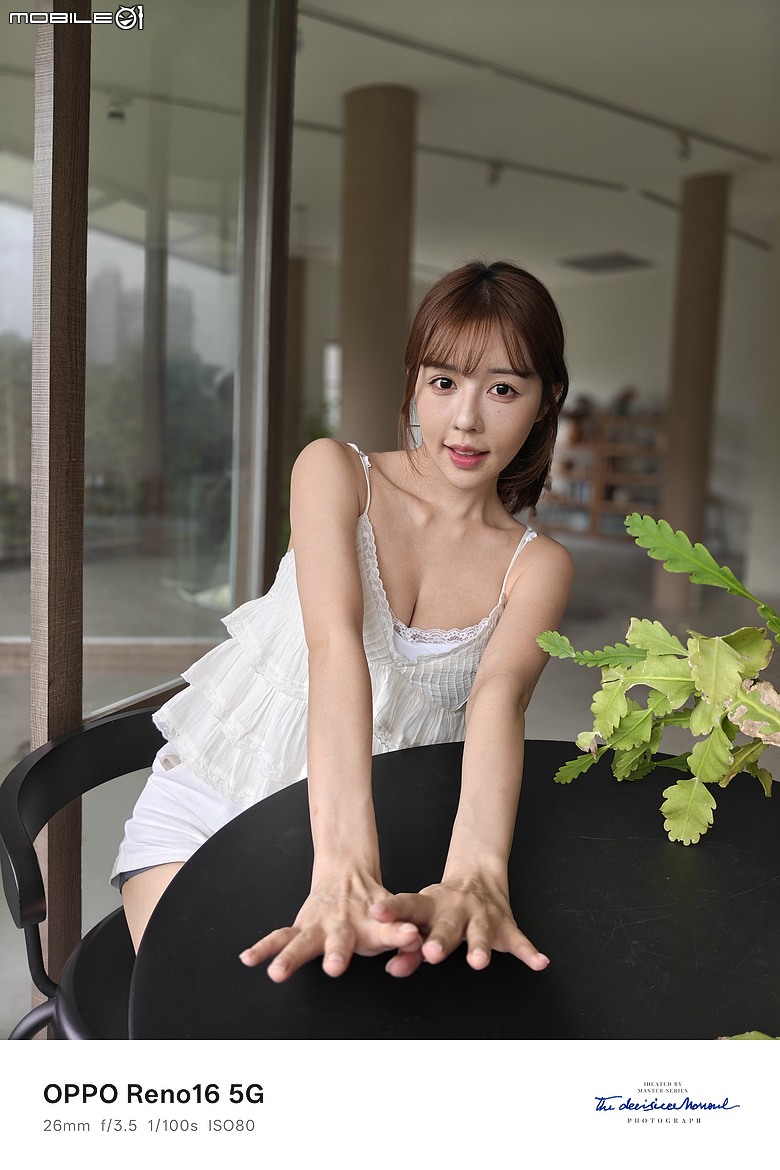 點我看大圖 OPPO Reno16 5G|動態照片創意升級,電子泡泡鏡打造潮拍新體驗!