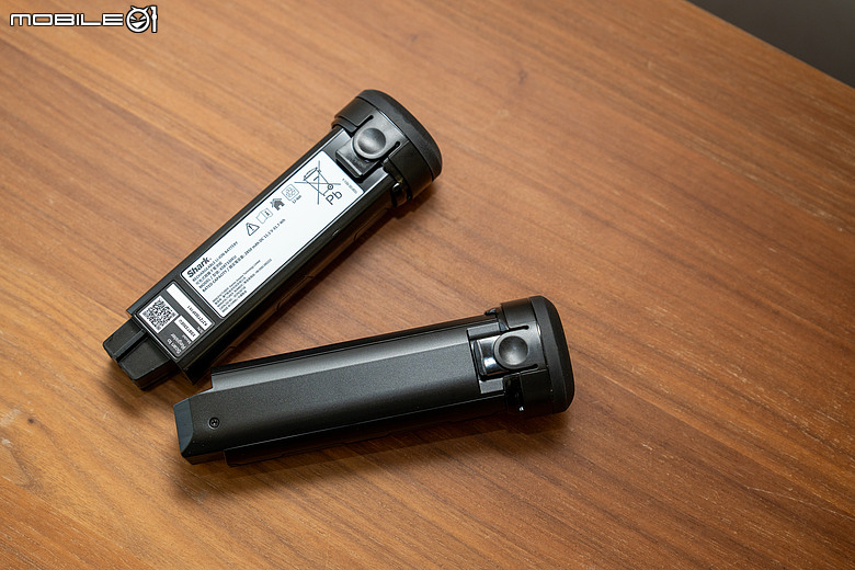 Shark EVOPOWER SYSTEM NEO+ 自動集塵無線吸塵器｜1.7kg 超輕量、IQ 智慧吸塵、90 度彎折免彎腰