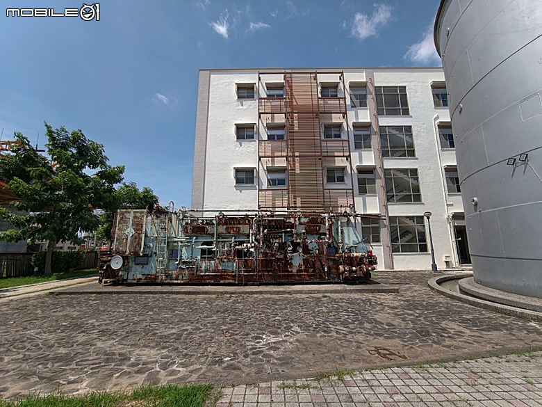 嘉義市立美術館、嘉義文化創意產業園區、嘉義城隍廟、嘉義市郵便局、文化路夜市，外掛美味可口的林聰明沙鍋魚頭、還有繁花似錦的臺南白河蓮花公園 — 2026 端午連假次日遊
