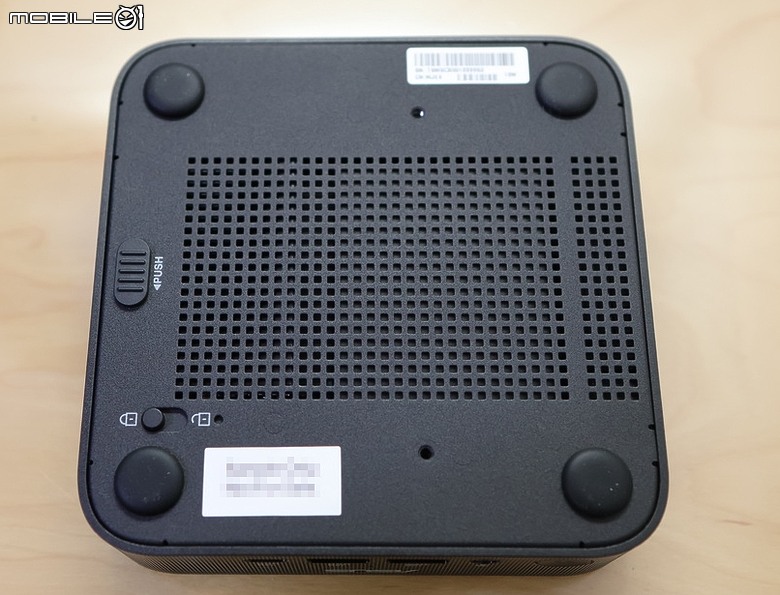 點我看大圖 迷你小巧功能強大 ASUS 商用級 ExpertCenter PN54-S1