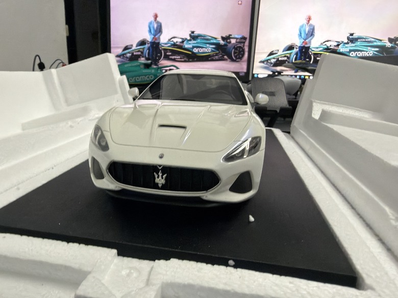 [開箱]1/18 Maserati GranTurismo
