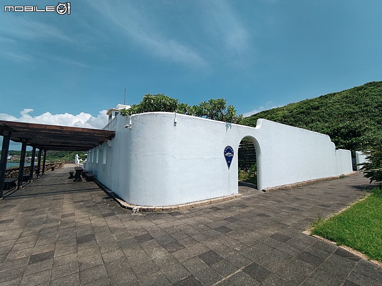 沙灘皮克敏探索之新北市篇 — 萬里海水浴場、金山中角、貢寮福隆海水浴場、石門白沙灣、三芝淺水灣、淡水沙崙、淡江大橋,還有Bossa Nova巴莎諾瓦海景餐廳與依海廚房之吃吃喝喝