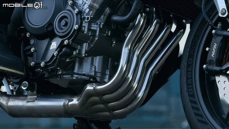 Honda CB500 印度發表，動力更大味道更足，傳奇四缸 Honda CB400 SUPER FOUR E-Clutch 日本發表！