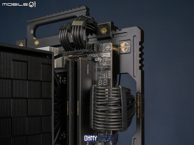 GPU Safeguard+ 預判風險,發生前攔截!微星 MPG Ai1600TS PCIE5 全模組化電源