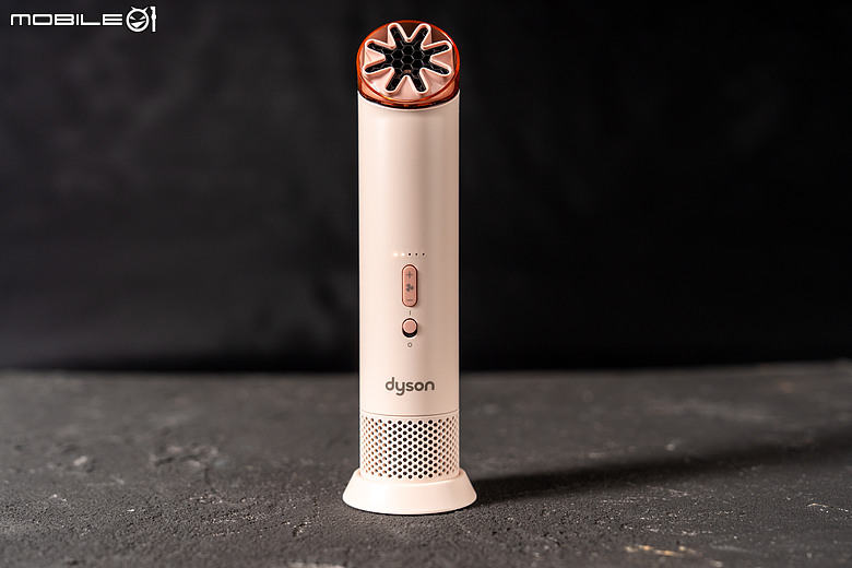 Dyson HushJet Mini Cool 開箱實測|無扇葉手持風扇真能成為夏天隨身降溫神器嗎?