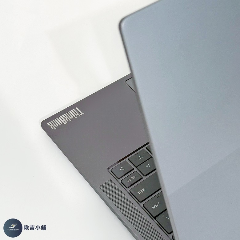 點我看大圖 開箱 Lenovo聯想 ThinkBook 14+ 酷睿AI元啟版輕薄筆電 💻 (全實拍+開箱影片)