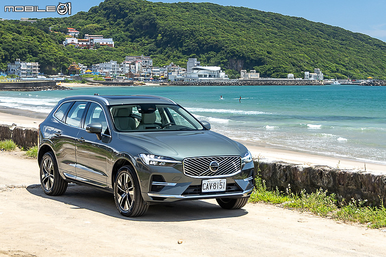 Volvo 小改款 XC60 T8 試駕|除了節能,還讓你有更優雅從容的旅程!
