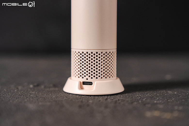 Dyson HushJet Mini Cool 開箱實測|無扇葉手持風扇真能成為夏天隨身降溫神器嗎?