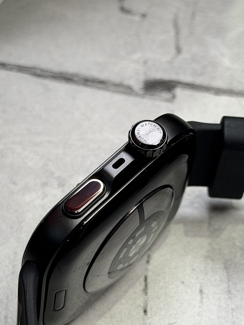 點我看大圖 HUAWEI WATCH FIT 5 開箱:不只是智慧手錶,更是你的時尚手腕配件
