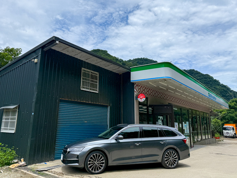 四驅新體驗微開箱 Skoda Octavia Combi 4x4