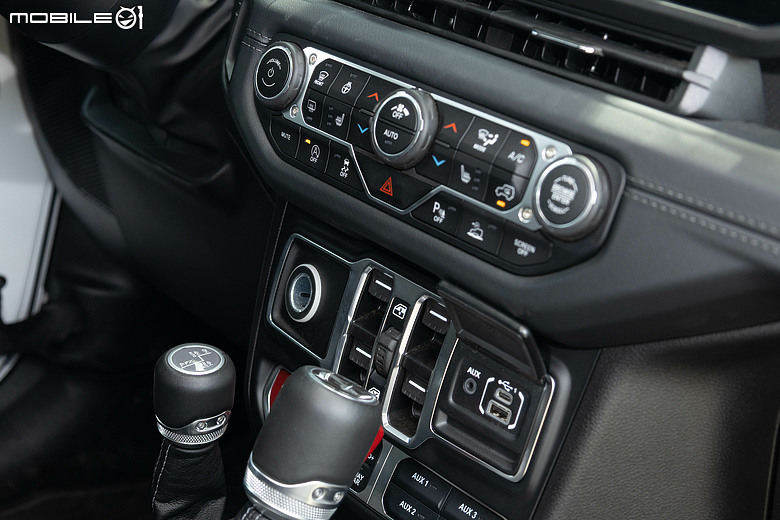 Jeep Wrangler Rubicon/Sahara 試駕｜歷經考驗的越野實力，帶你勇闖世界的每個角落！