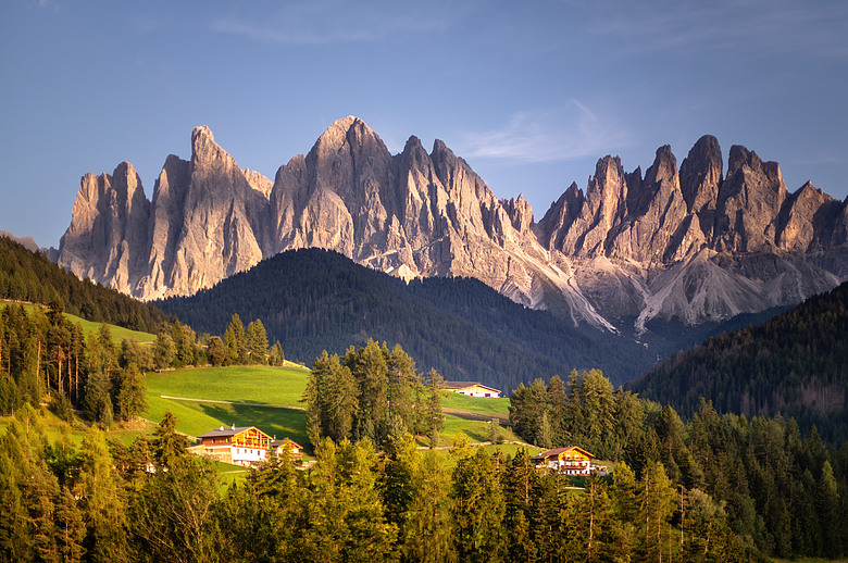 點我看大圖 2024瑞士義大利山脈之旅之19、0827 Panorama di Santa Maddalena富內斯山谷